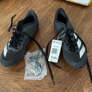Adidas Sprintstar Black & White Athletic Shoes